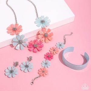 SET Glimples of Malibu 1 Necklaces  2 Bracelets 1 pair earrings